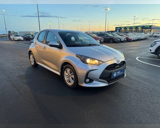 2022 Toyota Yaris Active