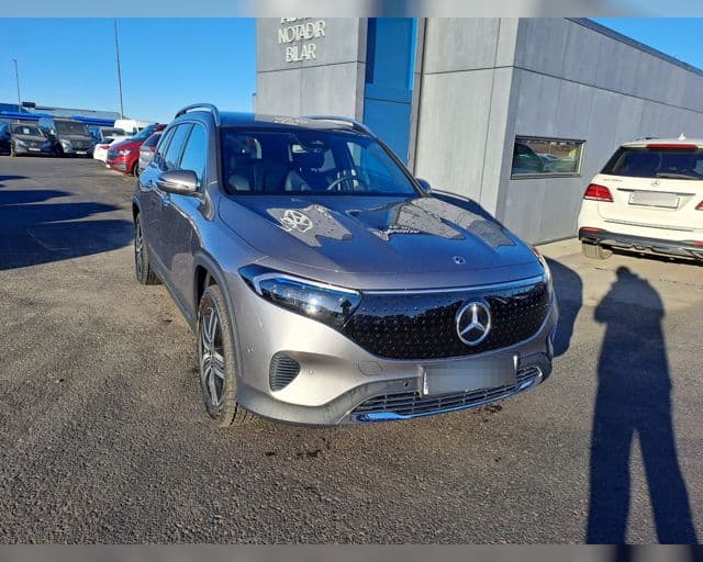 2025 Mercedes-Benz EQB 300 4MATIC Progressive