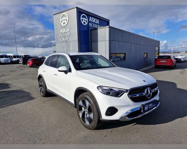 2024 Mercedes-Benz GLC 300 E 4MATIC Progressive