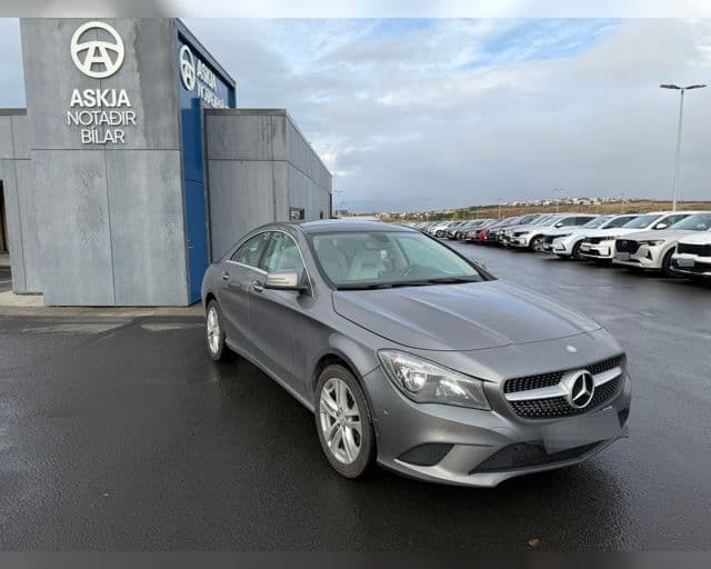 2014 Mercedes-Benz CLA 200