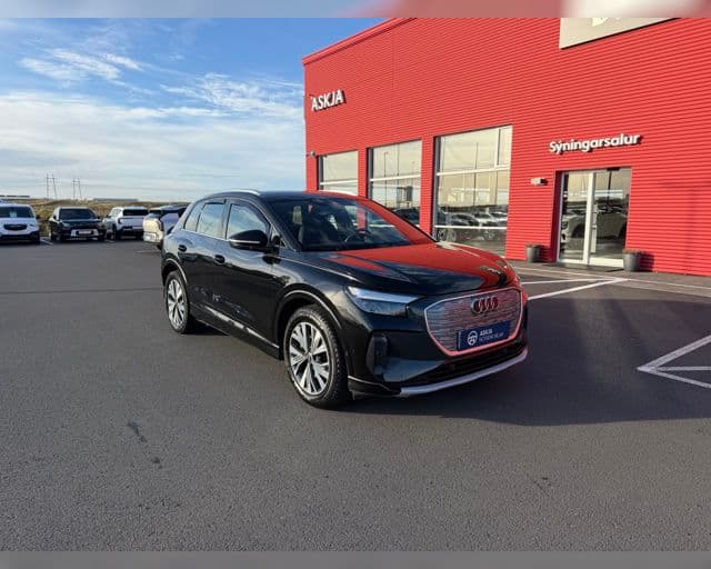 2023 Audi Q4 45 e-tron