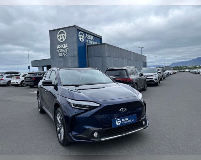 2023 Subaru Solterra LUX