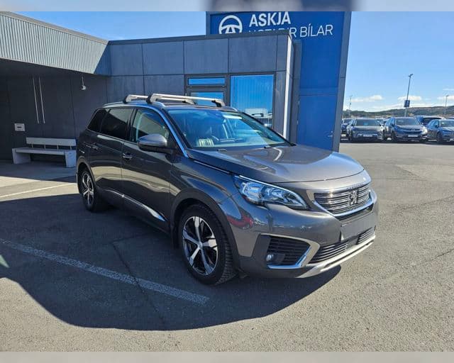 2019 Peugeot 5008 Allure