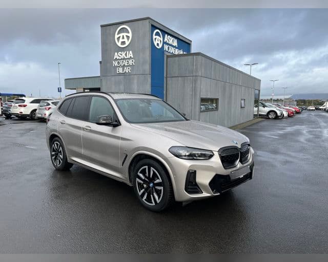 2024 BMW iX3 M-Sport