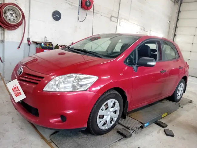 2012 Toyota Auris