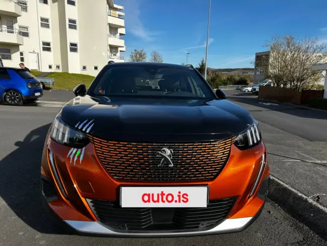 2023 Peugeot E2008 GT