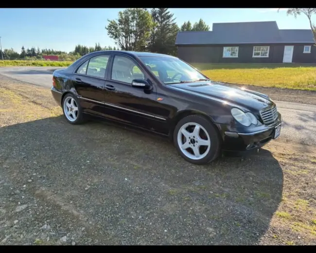 2003 Mercedes-Benz C-Class