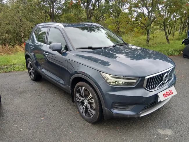 2021 Volvo XC40
