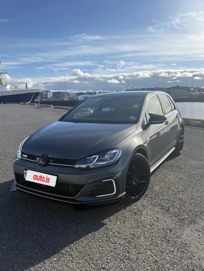 2020 Volkswagen Golf