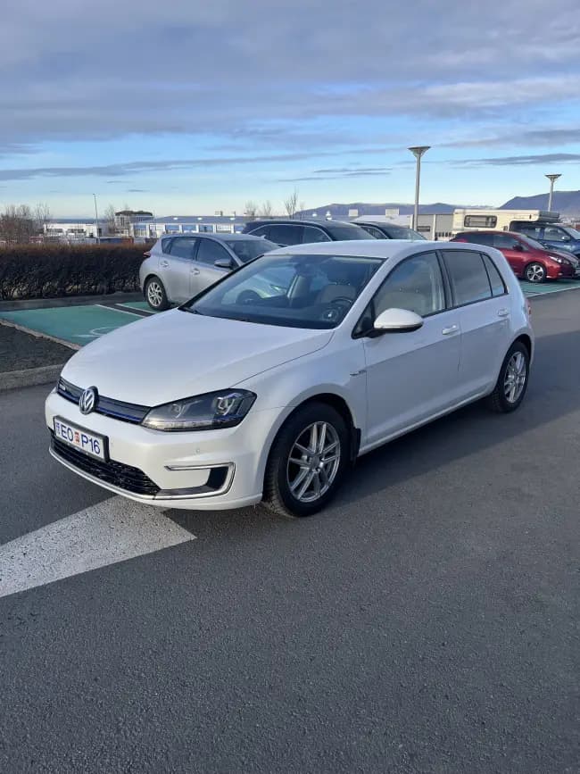 2016 Volkswagen Golf
