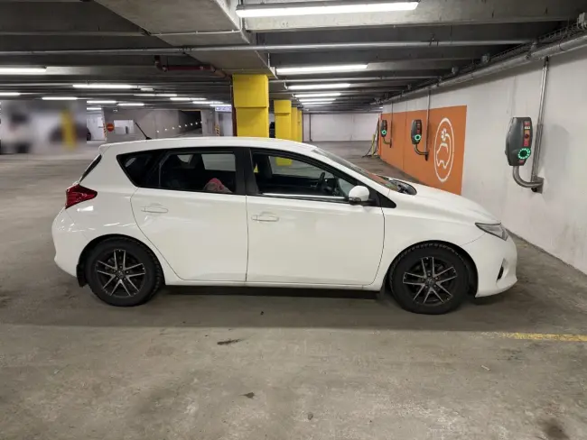 2014 Toyota Auris