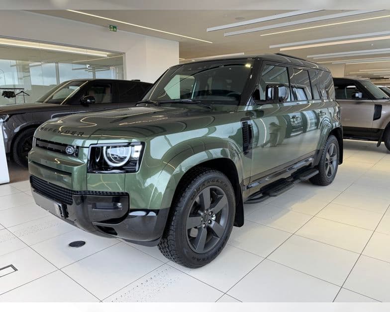 2026 Land Rover Defender 2 3 0 SE X-Dyn 200ps