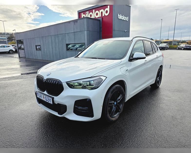 2022 BMW X1 xDrive25e