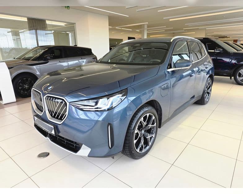 2025 BMW X3 30e xDrive X-Line