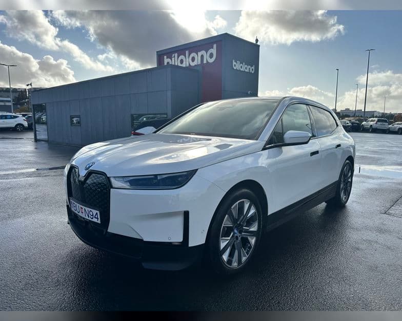 2022 BMW iX XDRIVE40
