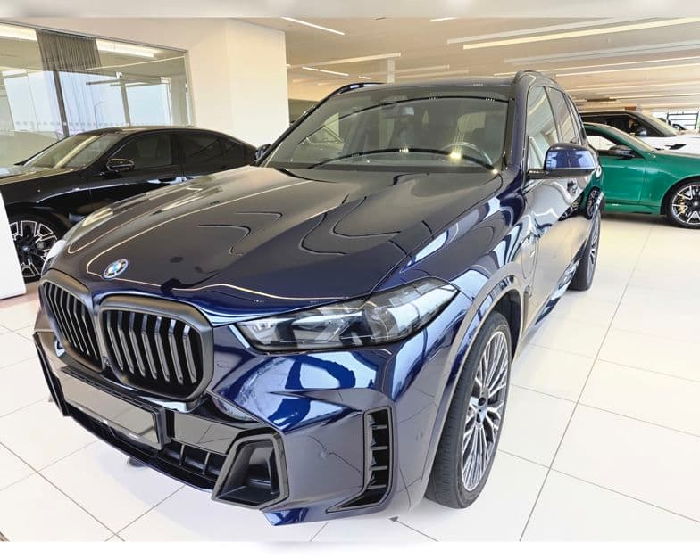 2024 BMW X5 xDrive50e M-Sport