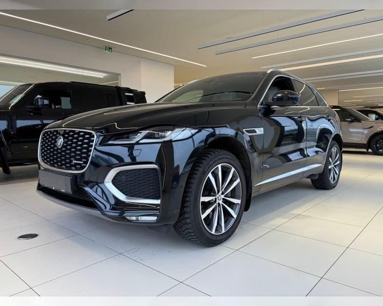 2024 Jaguar F-Pace SE R-Dynamic PHEV