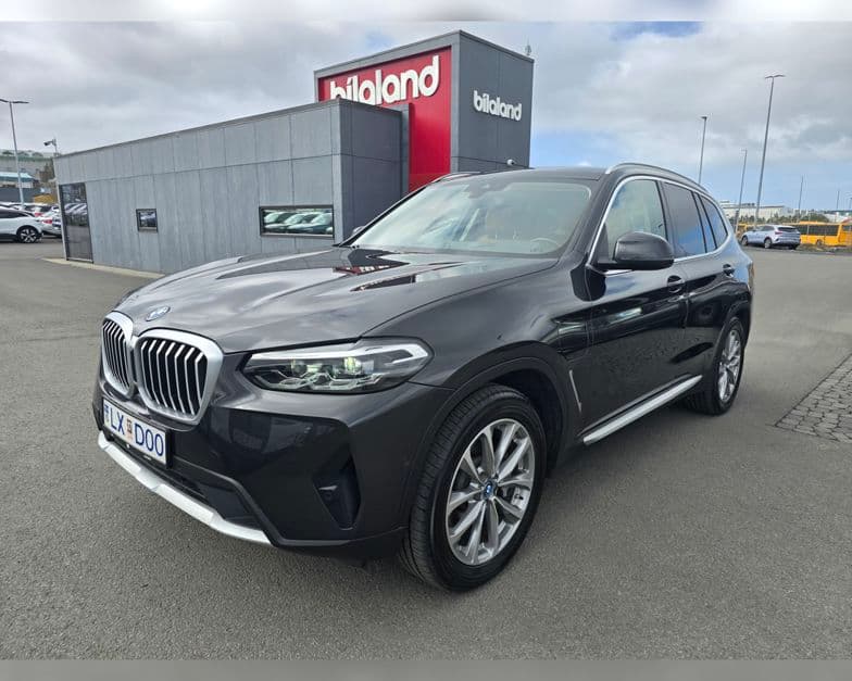 2023 BMW X3 xDrive30e X-Line
