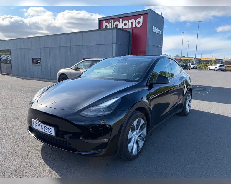 2023 Tesla Model Y Long Range AWD