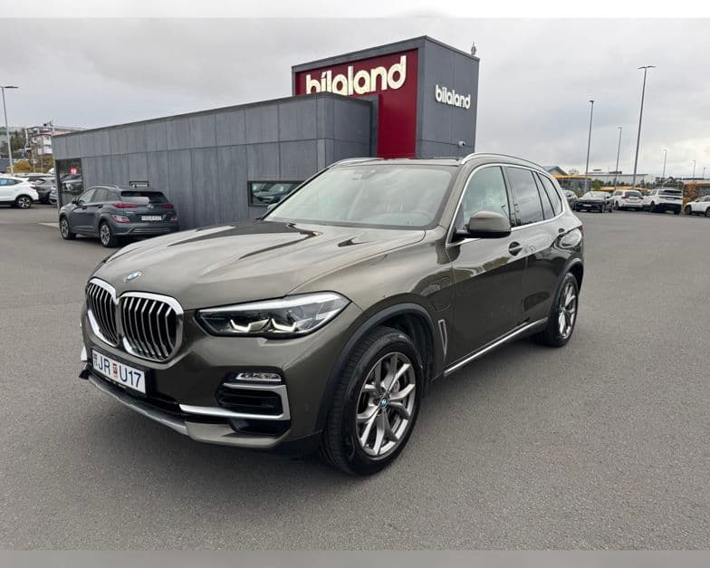 2021 BMW X5 xDrive45e X-Line