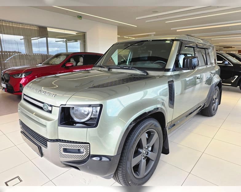 2024 Land Rover Defender HSE X-Dynamic PHEV