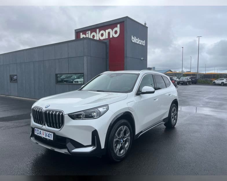 2025 BMW X1 xDrive25e X-Line