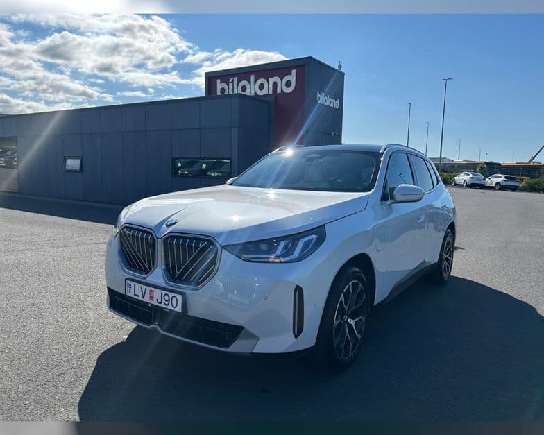 2026 BMW X3 30e xDrive X-Line