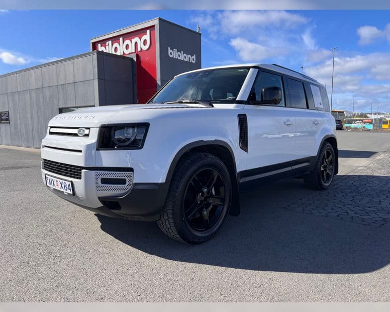 2024 Land Rover Defender PHEV SE P400e