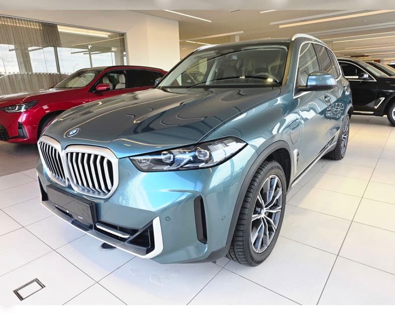 2024 BMW X5 xDrive50e X-Line