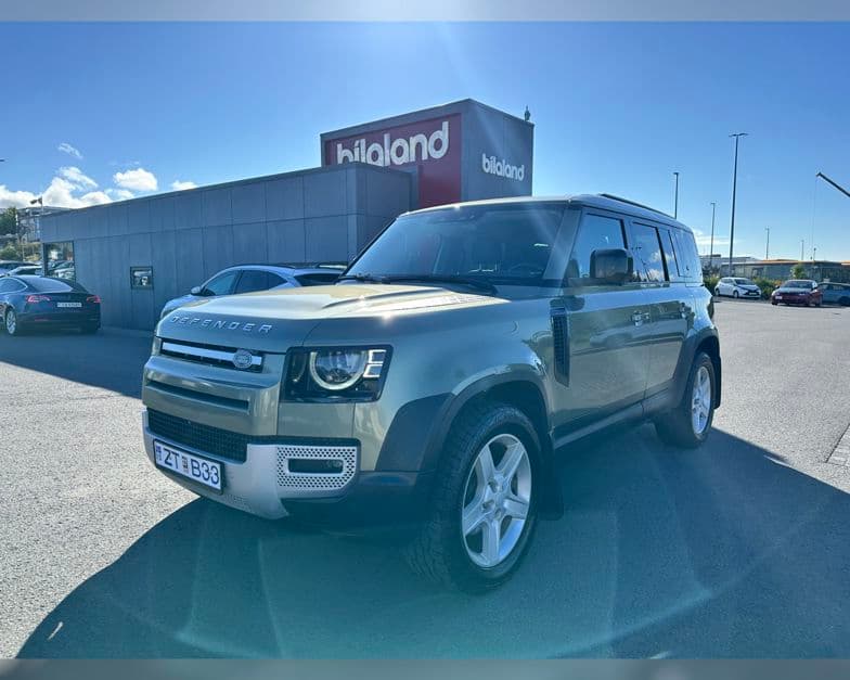 2022 Land Rover Defender 3 0d SE 200ps
