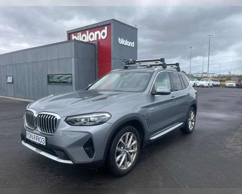 2022 BMW X3 xDrive30e X-Line