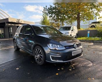 2016 Volkswagen Golf GTE