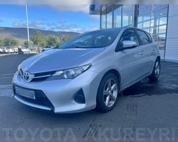 2015 Toyota Auris Live 1 4