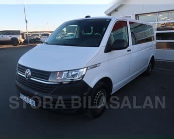 2021 Volkswagen Caravelle 4MOTION