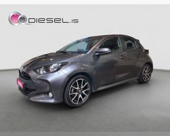 2024 Toyota Yaris Active Hybrid