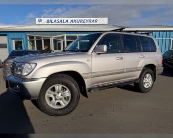 2003 Toyota Land Cruiser 100 V8