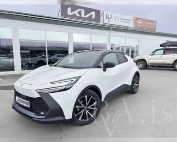 2024 Toyota C-HR Style Hybrid