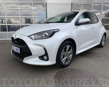 2026 Toyota Yaris Active Hybrid