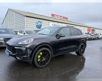 2015 Porsche Cayenne S E Hybrid