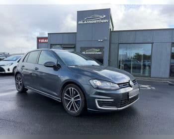 2016 Volkswagen Golf GTE