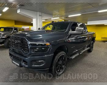 2026 Dodge Ram 2500 Laramie Megacab Night Edition