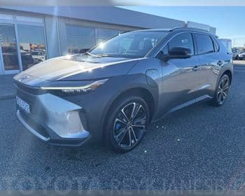 2023 Toyota bZ4X VX FWD Panorama