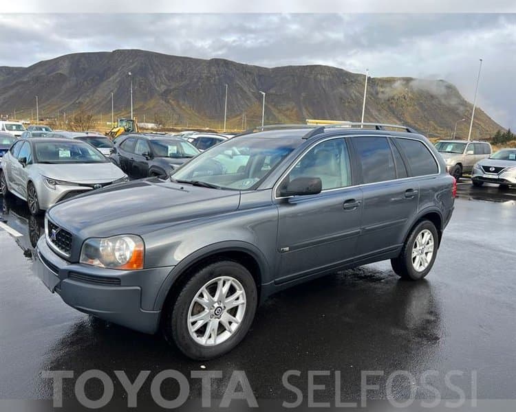 2004 Volvo XC90