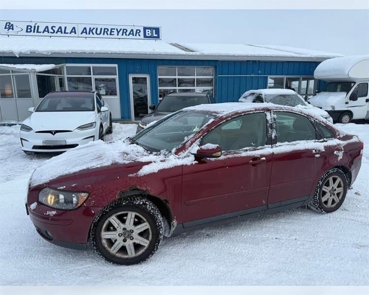 2005 Volvo S40