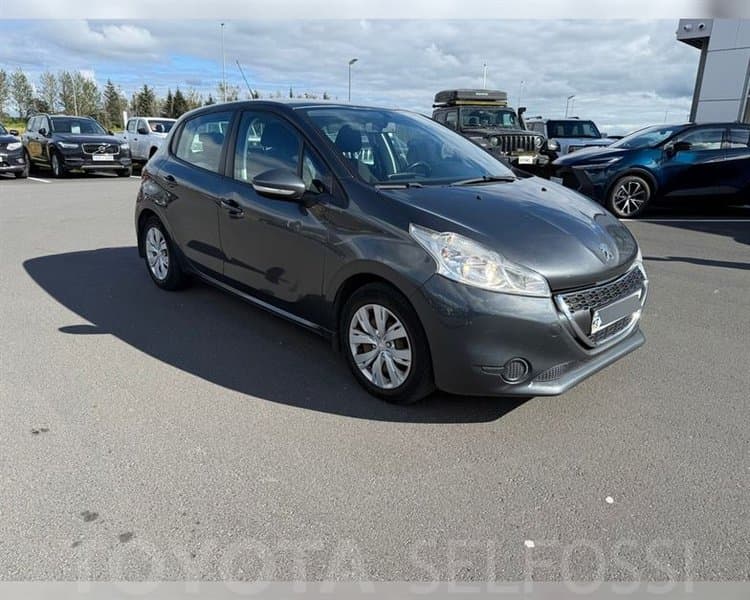 2012 Peugeot 208