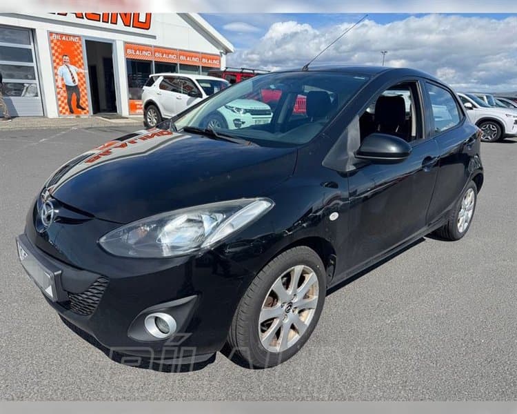 2013 Mazda 2