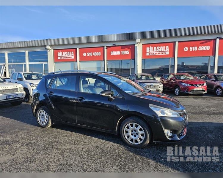 2013 Toyota Verso