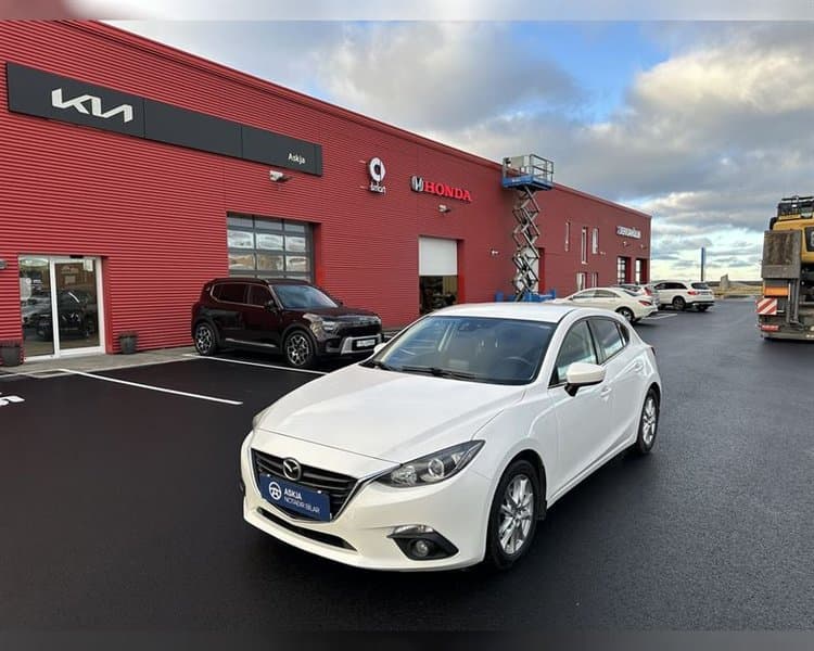 2015 Mazda 3