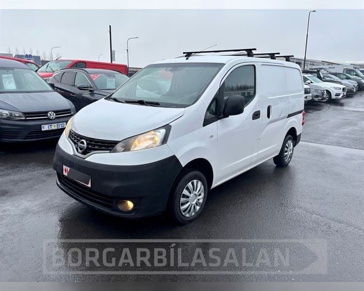 2017 Nissan NV200