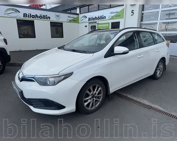 2017 Toyota Auris